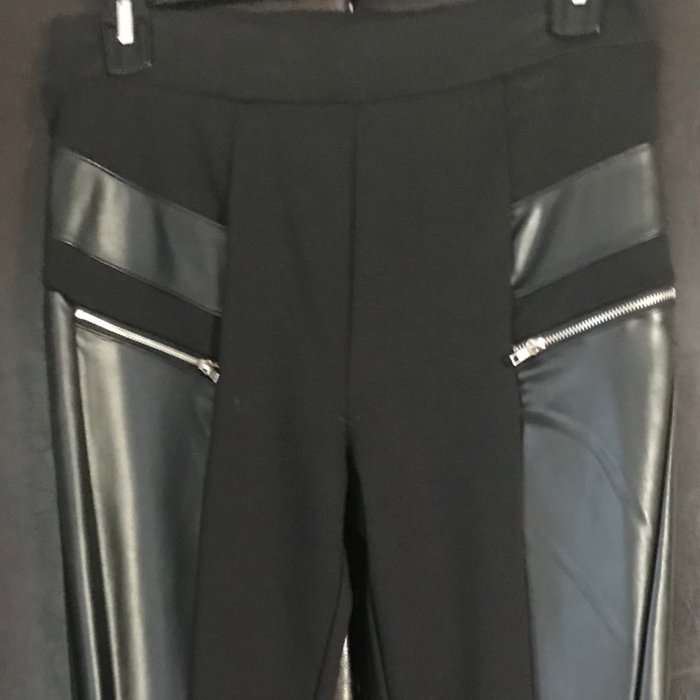 Forever21 black pants size L  long pants